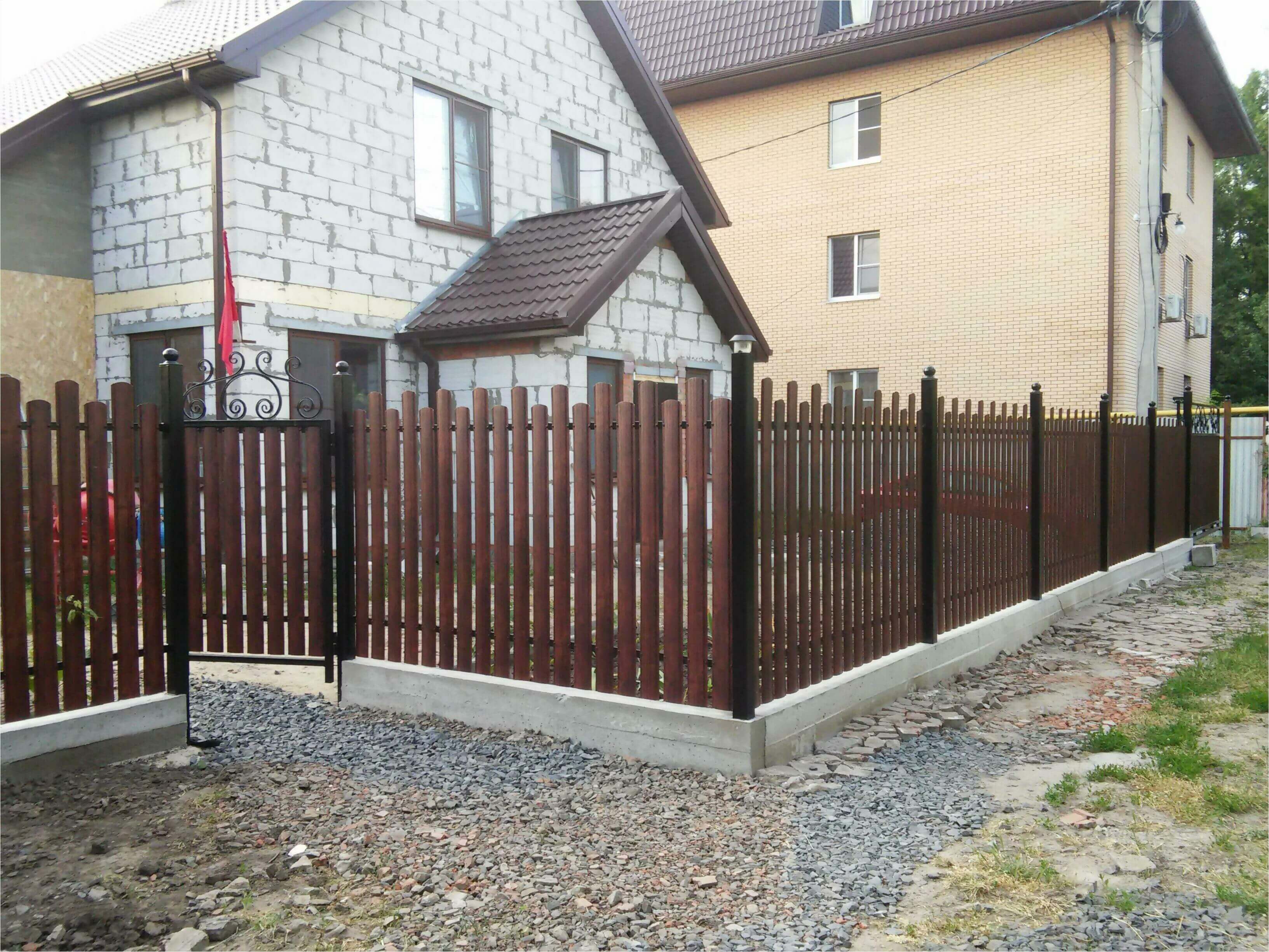 Забор из штакетника 90м фото5 в Усть-Катаве