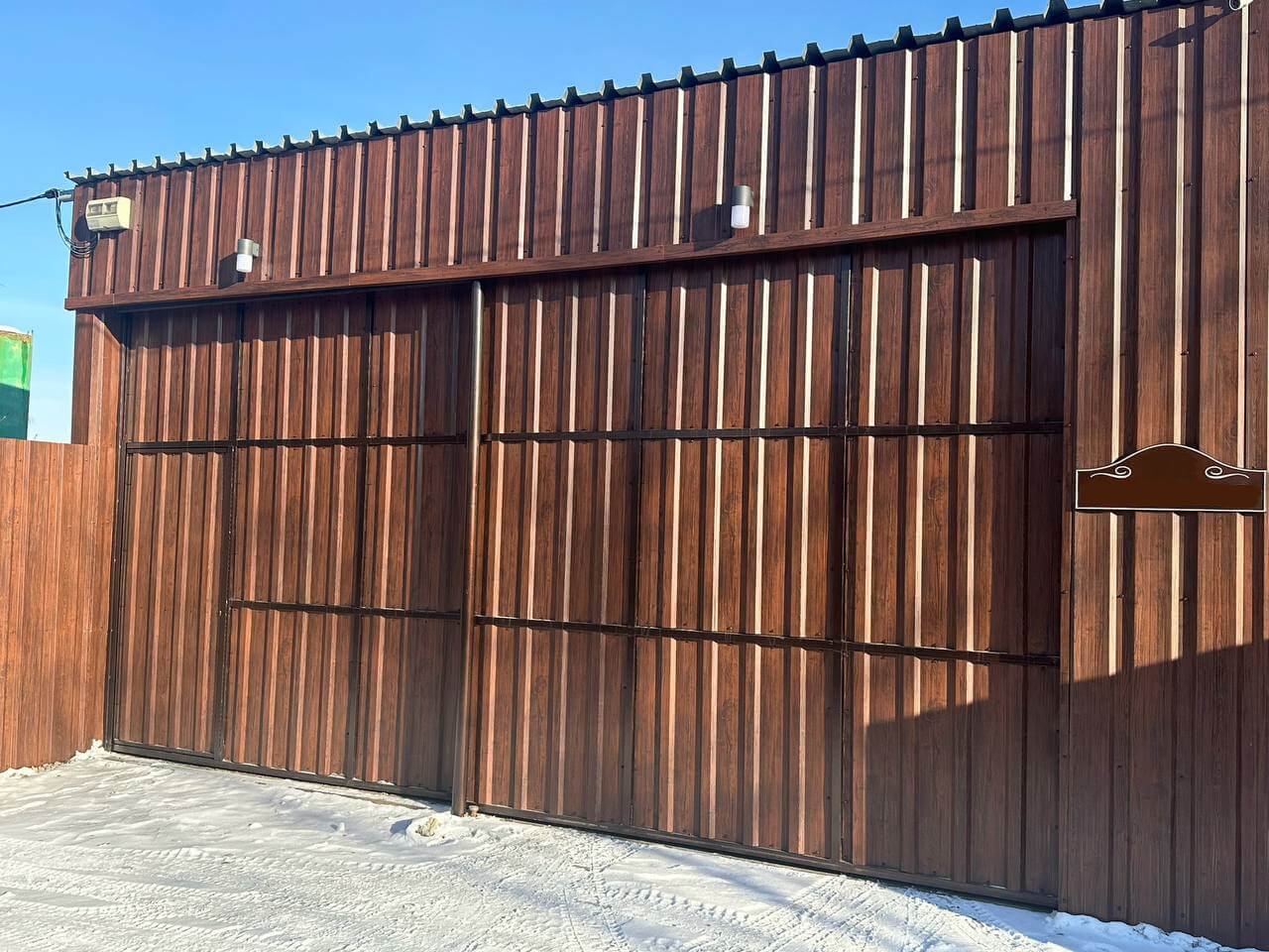 Забор из профнастила НС-21 22м Античное Дерево Принтек фото 1 в Усть-Катаве