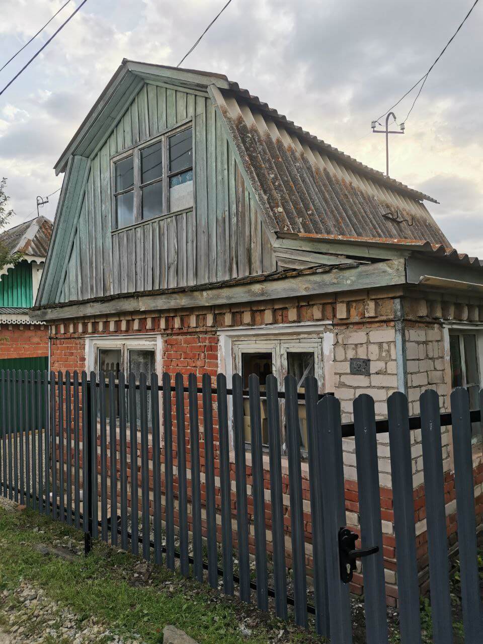 Забор из евроштакетника 7м RAL7024/7024 Серый Графит двусторонний фото 2 в Усть-Катаве
